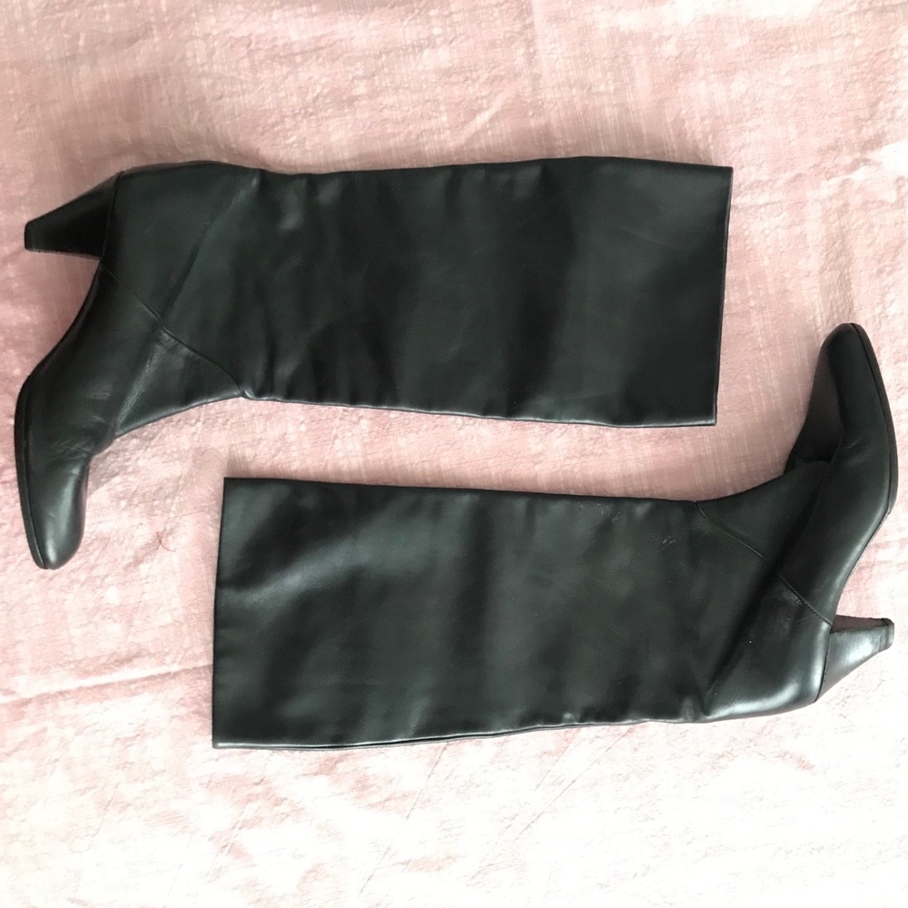 BALLY heeled knee high boots 7.5 narrow
